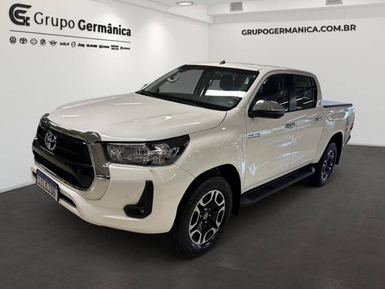 TOYOTA HILUX 2.8 D-4D TURBO DIESEL CD SRV 4X4 AUTOMÁTICO